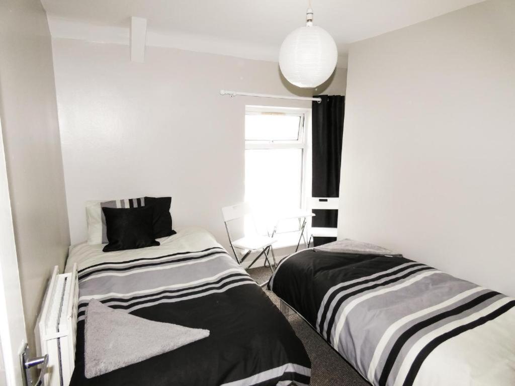 Wyndham House Otel Troed-y-rhiw Dış mekan fotoğraf